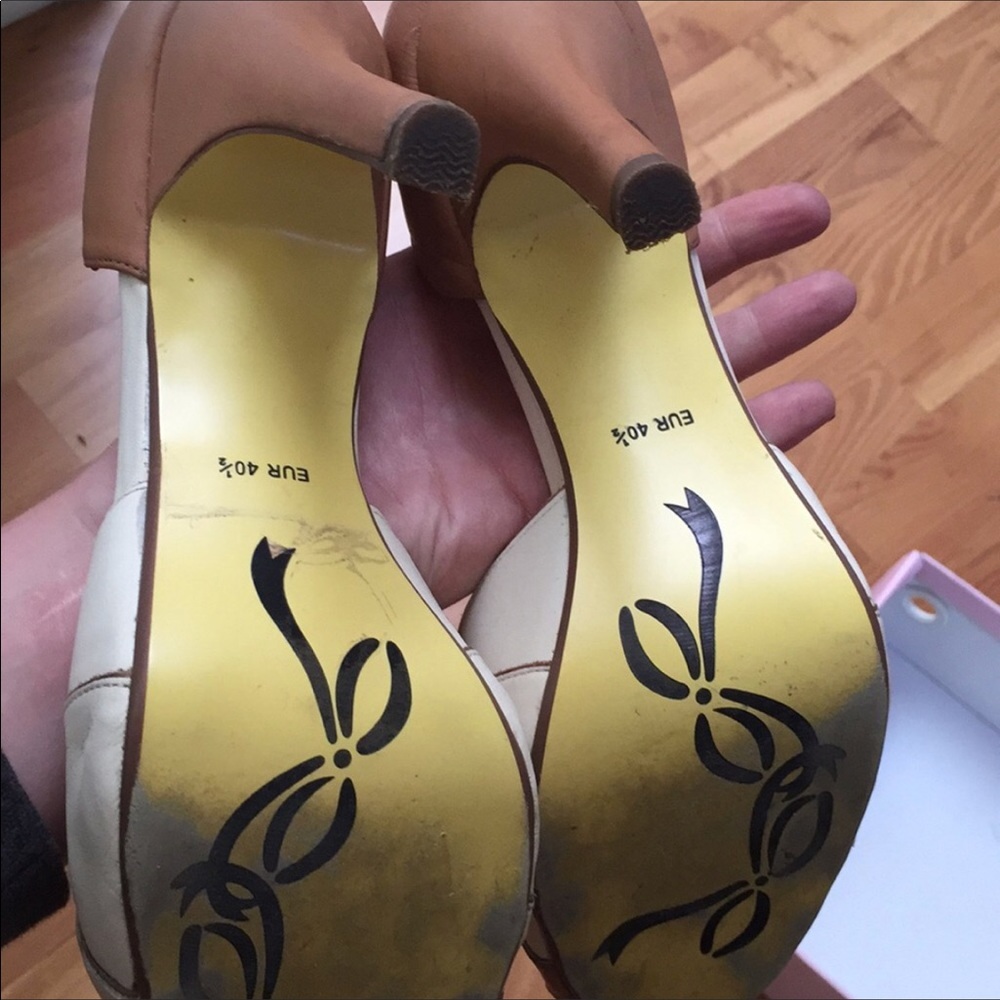 Poetic license heels